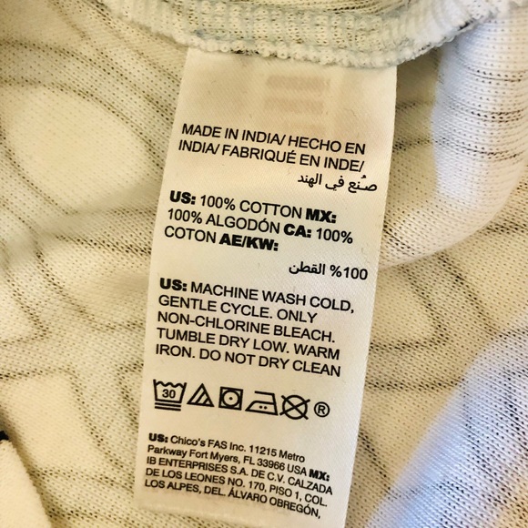 Chico’s Convertible Supima Cotton Geometric Twist-Neck Tee Sz 4/Small - Picture 10 of 11